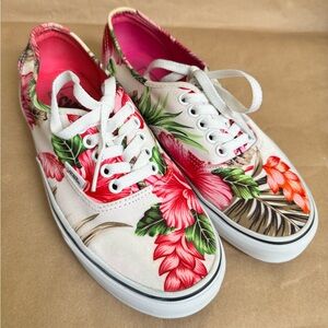 Vans Unisex Hawaiian Tropical Print Sneakers. Size M7/W8.5